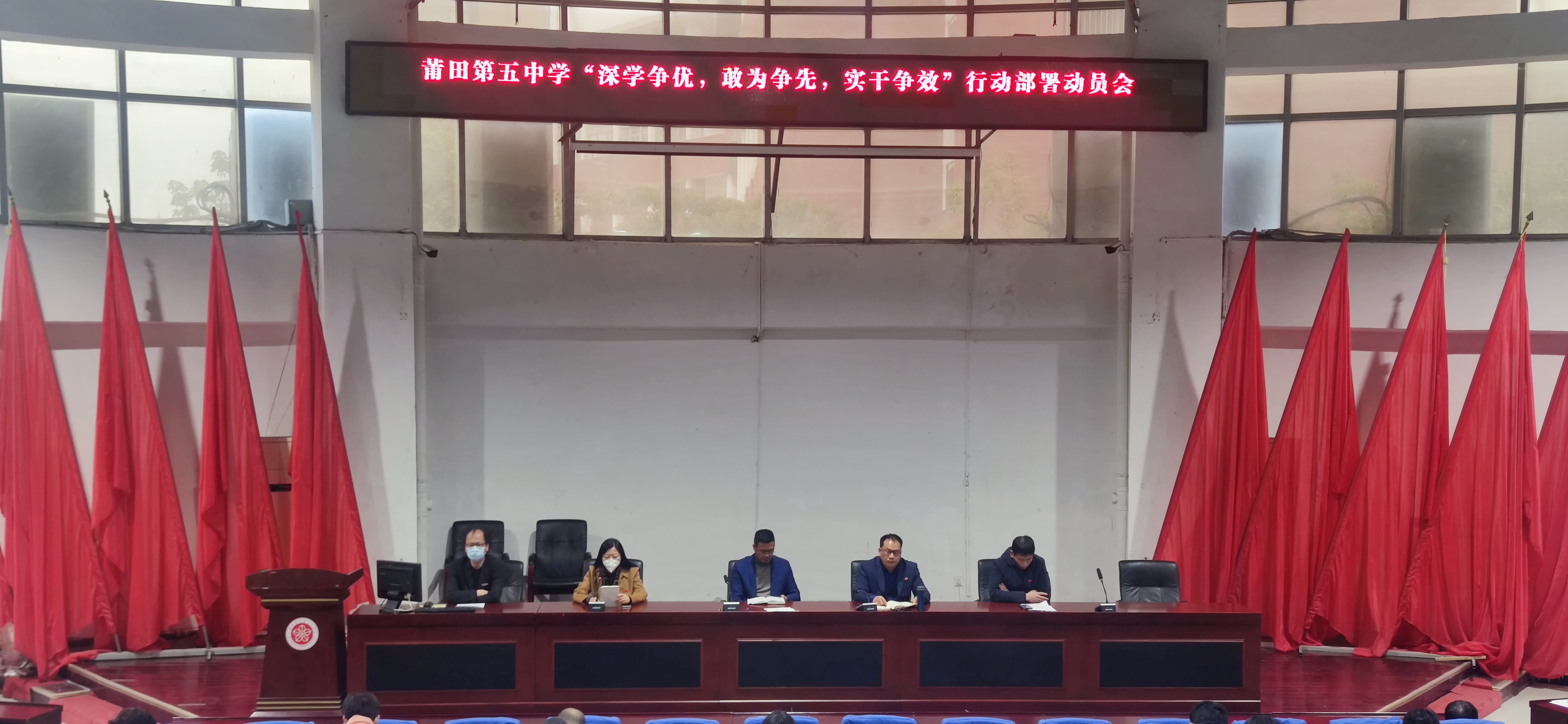 图片0.jpg