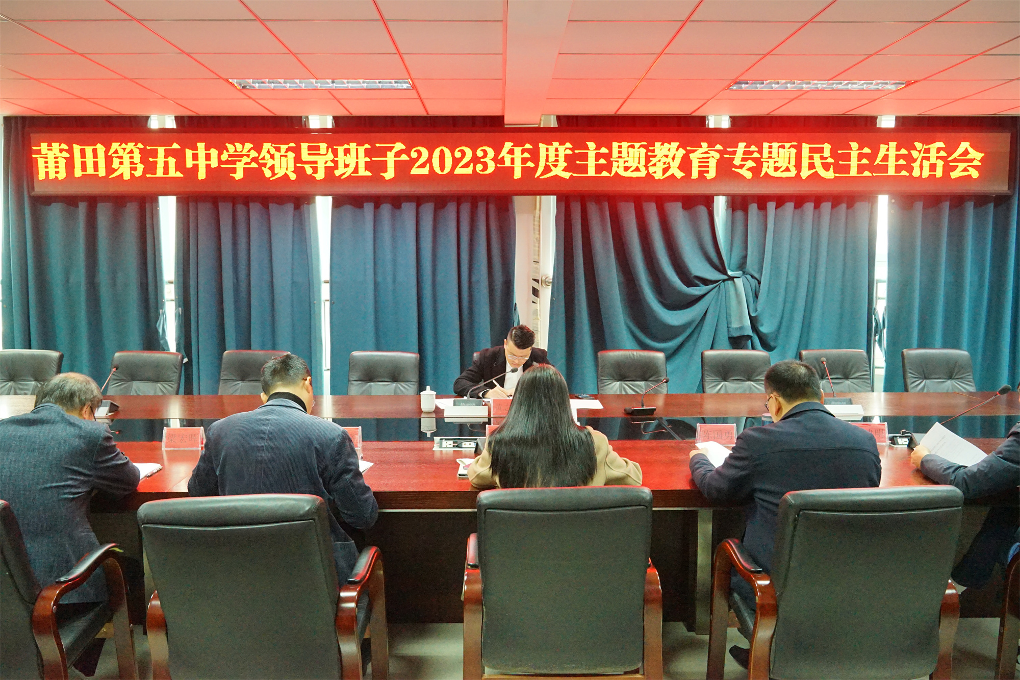 图1.jpg