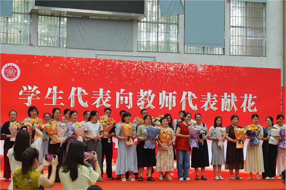 图片8.png