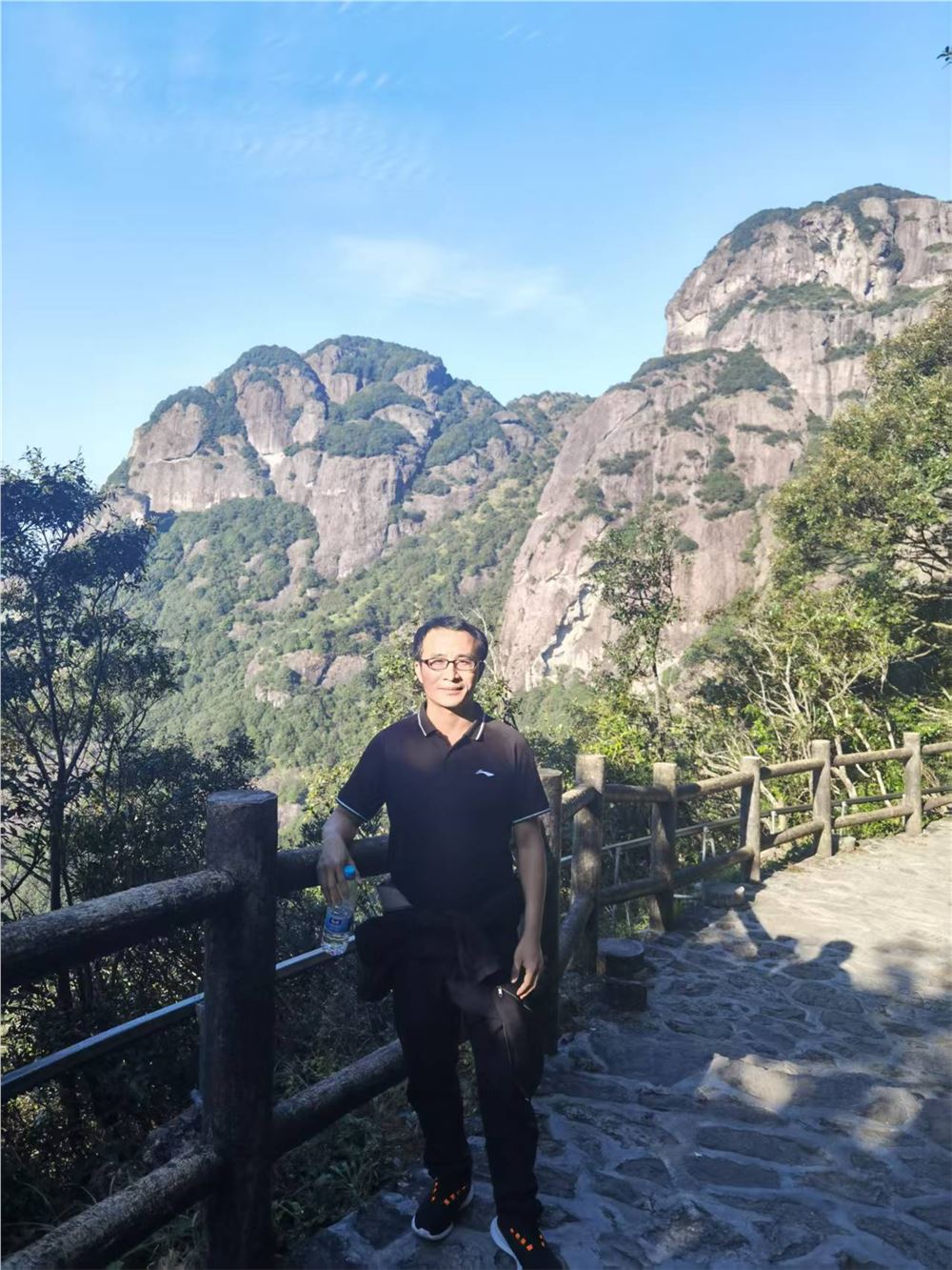 林志洪.png