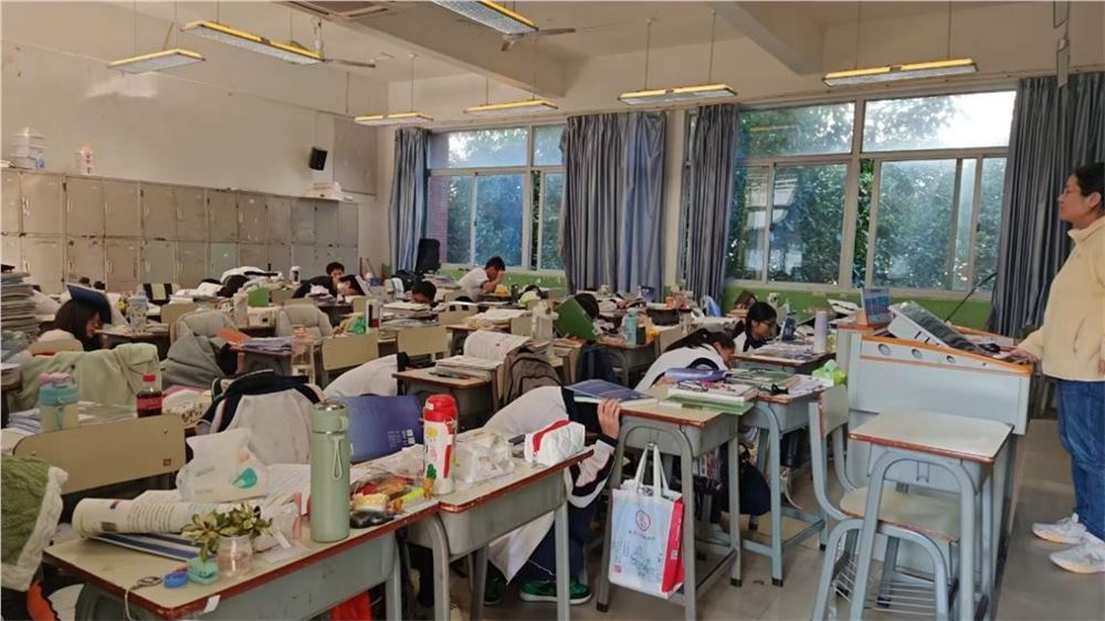 图片2.png 图片2.png